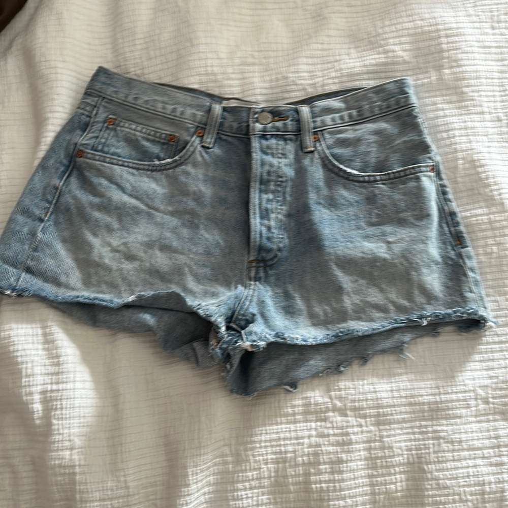 Aritzia shorts